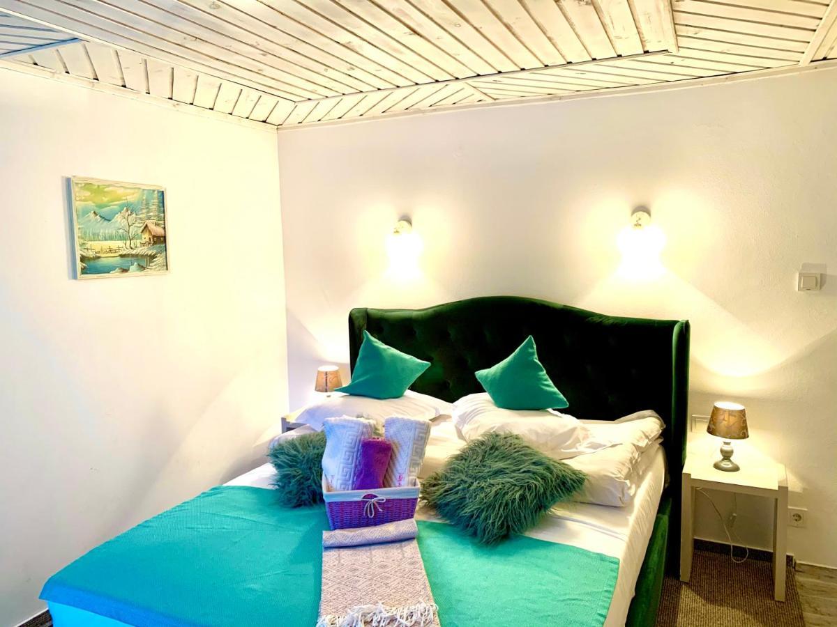Anelisse Inn 모시유드서스 외부 사진